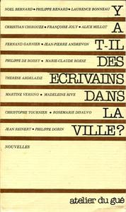 Y-a-t-il des crivains dans la ville ?