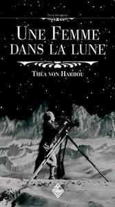Une femme dans la lune